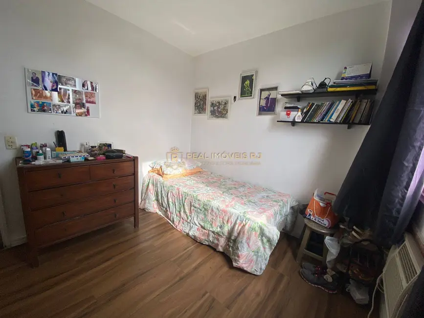 Foto 6 de Apartamento com 2 quartos à venda, 45m2 em Taquara, Rio De Janeiro - RJ