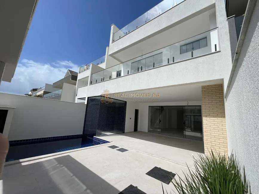 Casa com 3 quartos para alugar, 315m2 em Recreio dos Bandeirantes, Rio De Janeiro - RJ - imagem 1 Foto 1 de Casa com 3 quartos para alugar, 315m2 em Recreio dos Bandeirantes, Rio De Janeiro - RJ