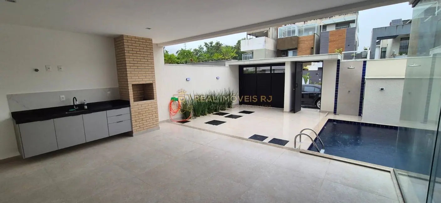 Casa com 3 quartos para alugar, 315m2 em Recreio dos Bandeirantes, Rio De Janeiro - RJ - imagem 8 Foto 8 de Casa com 3 quartos para alugar, 315m2 em Recreio dos Bandeirantes, Rio De Janeiro - RJ