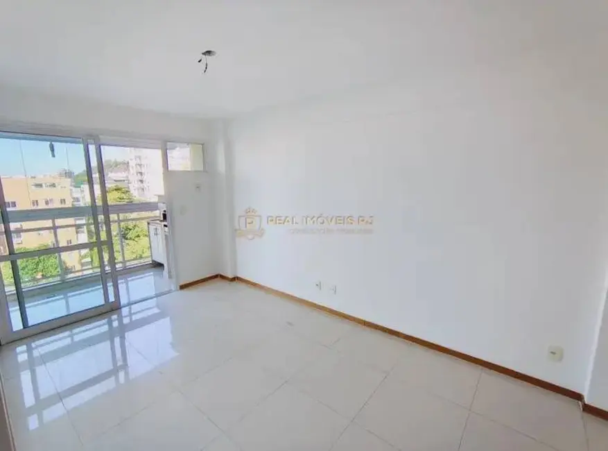 Apartamento com 2 quartos à venda, 80m2 em Freguesia (Jacarepaguá), Rio De Janeiro - RJ - imagem 8 Foto 8 de Apartamento com 2 quartos à venda, 80m2 em Freguesia (Jacarepaguá), Rio De Janeiro - RJ