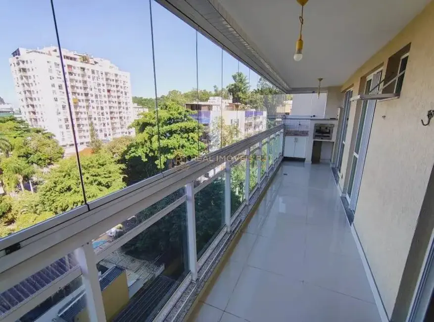 Apartamento com 2 quartos à venda, 80m2 em Freguesia (Jacarepaguá), Rio De Janeiro - RJ - imagem 1 Foto 1 de Apartamento com 2 quartos à venda, 80m2 em Freguesia (Jacarepaguá), Rio De Janeiro - RJ