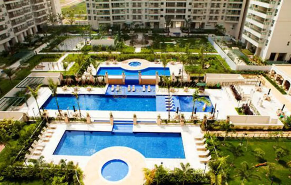 Foto 4 de Apartamento com 2 quartos à venda, 75m2 em Rio De Janeiro - RJ