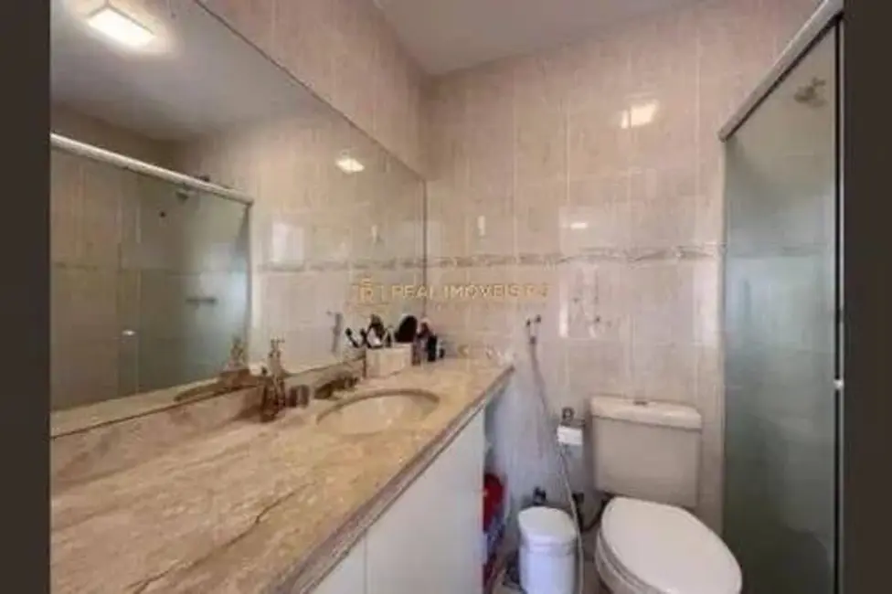 Foto 6 de Casa com 5 quartos à venda, 220m2 em Vargem Pequena, Rio De Janeiro - RJ