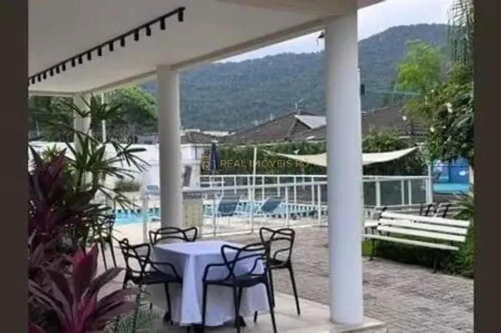 Foto 3 de Casa com 5 quartos à venda, 220m2 em Vargem Pequena, Rio De Janeiro - RJ