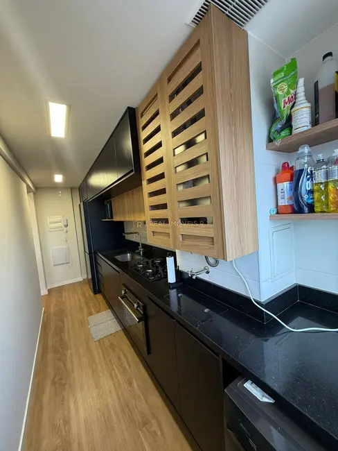Foto 3 de Apartamento com 2 quartos para alugar, 66m2 em Rio De Janeiro - RJ