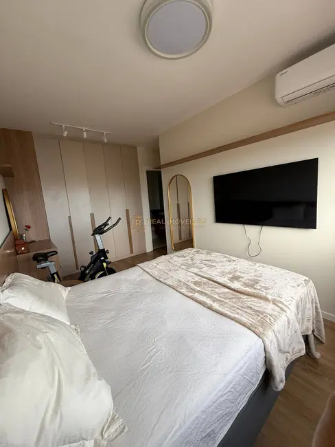 Foto 8 de Apartamento com 2 quartos para alugar, 66m2 em Rio De Janeiro - RJ