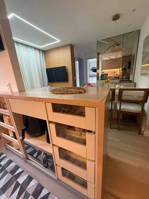 Foto 4 de Apartamento com 2 quartos para alugar, 45m2 em Jacarepaguá, Rio De Janeiro - RJ