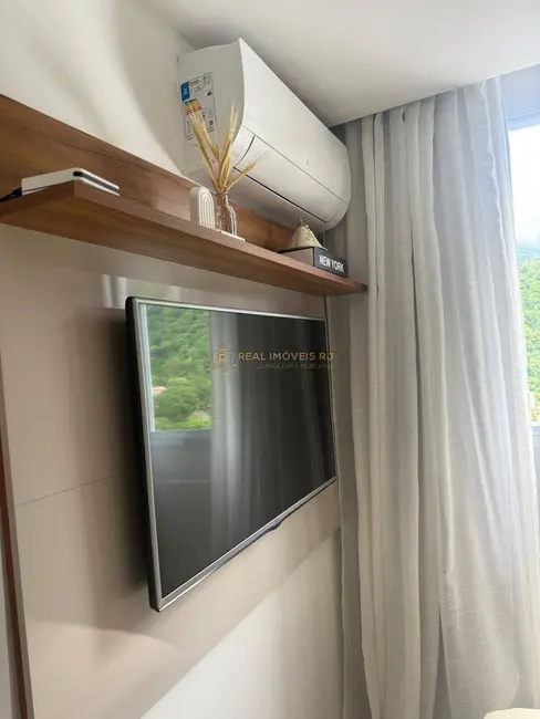 Foto 9 de Apartamento com 2 quartos para alugar, 45m2 em Jacarepaguá, Rio De Janeiro - RJ