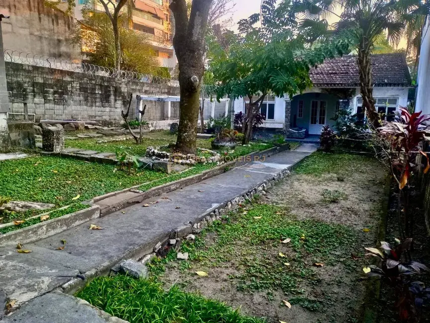 Terreno / Lote à venda, 900m2 em Jacarepaguá, Rio De Janeiro - RJ - imagem 3 Foto 3 de Terreno / Lote à venda, 900m2 em Jacarepaguá, Rio De Janeiro - RJ