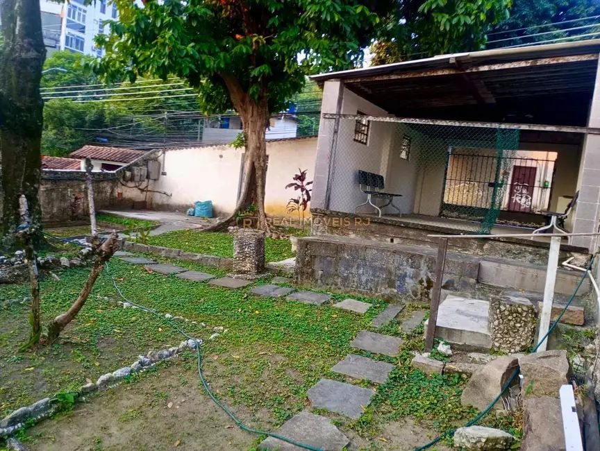 Terreno / Lote à venda, 900m2 em Jacarepaguá, Rio De Janeiro - RJ - imagem 9 Foto 9 de Terreno / Lote à venda, 900m2 em Jacarepaguá, Rio De Janeiro - RJ