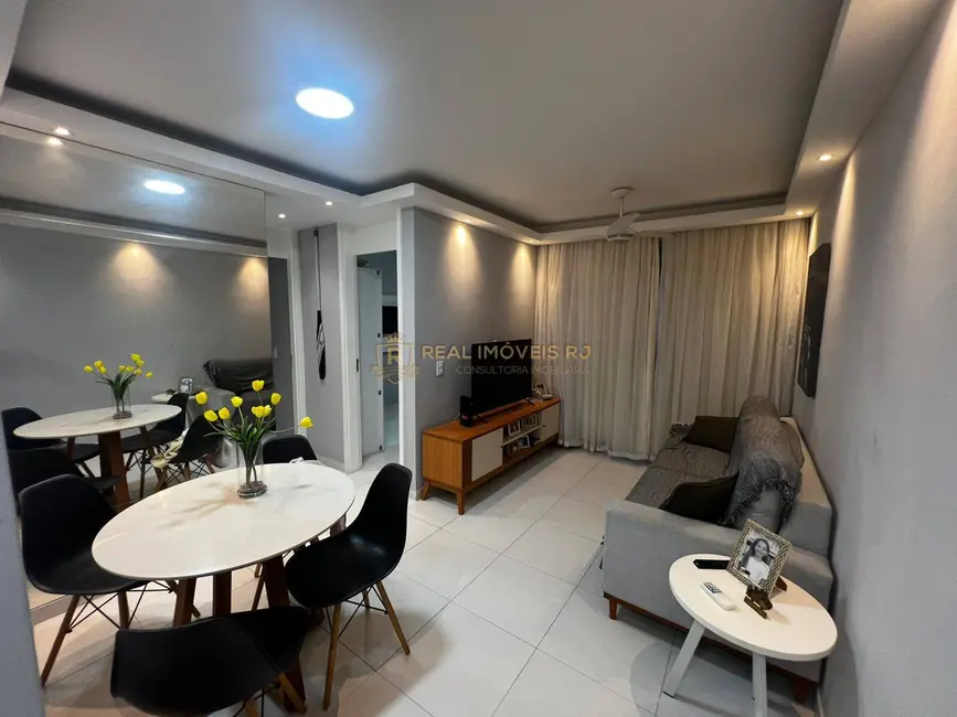 Foto 1 de Apartamento com 2 quartos à venda, 55m2 em Taquara, Rio De Janeiro - RJ