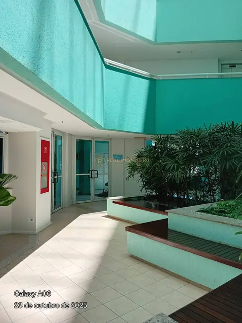 Foto 4 de Apartamento com 2 quartos à venda, 45m2 em Rio De Janeiro - RJ