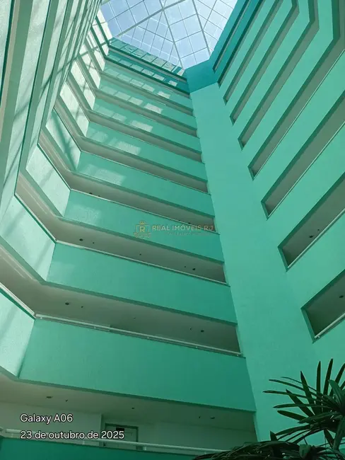 Foto 3 de Apartamento com 2 quartos à venda, 45m2 em Rio De Janeiro - RJ