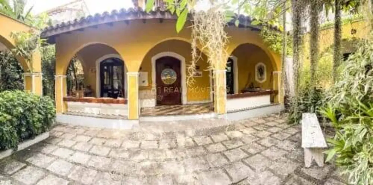 Foto 2 de Casa com 8 quartos à venda, 720m2 em Barra da Tijuca, Rio De Janeiro - RJ