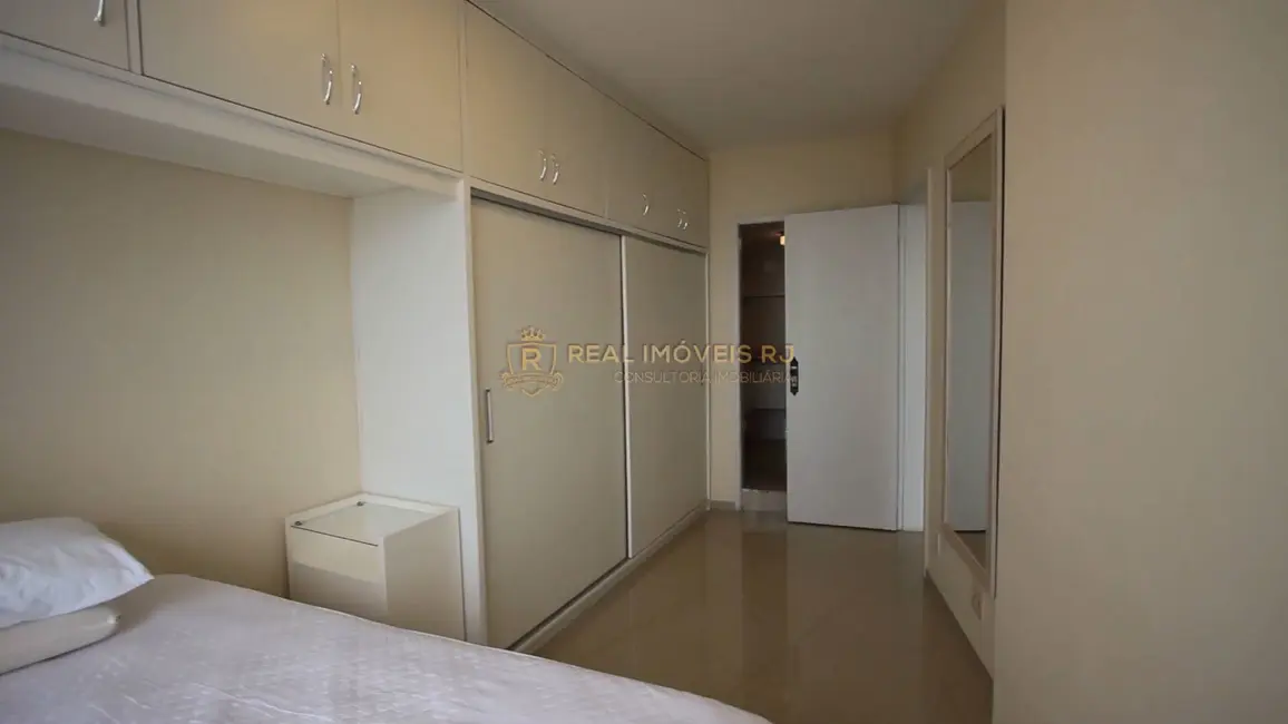 Foto 5 de Apartamento com 2 quartos à venda, 90m2 em Barra da Tijuca, Rio De Janeiro - RJ
