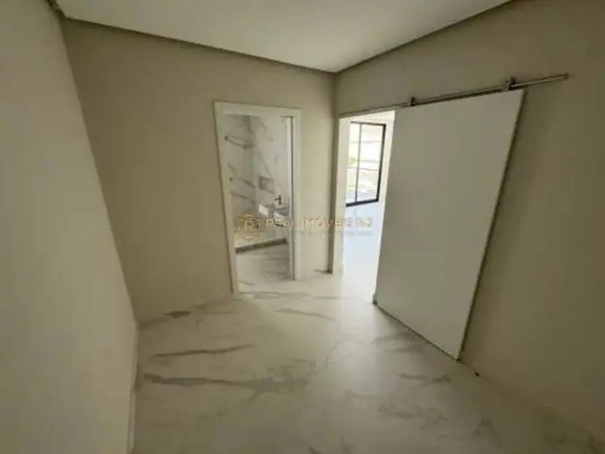 Foto 9 de Casa com 4 quartos à venda, 214m2 em Vargem Pequena, Rio De Janeiro - RJ