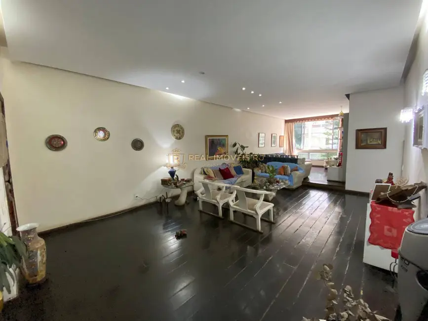 Foto 3 de Apartamento com 3 quartos à venda, 180m2 em Copacabana, Rio De Janeiro - RJ
