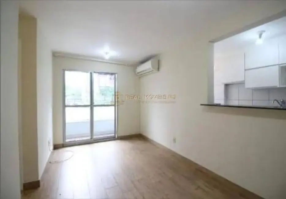 Foto 3 de Apartamento com 2 quartos à venda, 50m2 em Taquara, Rio De Janeiro - RJ