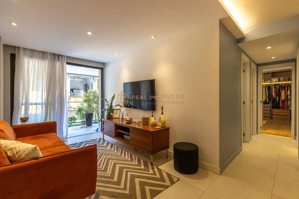Apartamento com 3 quartos à venda, 95m2 em Maracanã, Rio De Janeiro - RJ - imagem 2 Foto 2 de Apartamento com 3 quartos à venda, 95m2 em Maracanã, Rio De Janeiro - RJ