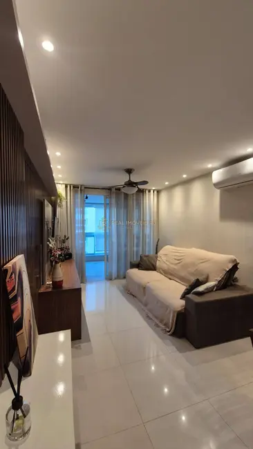 Foto 2 de Apartamento com 2 quartos à venda, 86m2 em Rio De Janeiro - RJ
