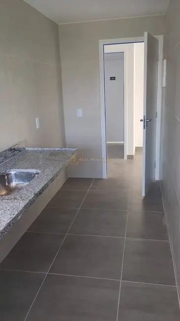 Foto 4 de Apartamento com 2 quartos para alugar, 62m2 em Taquara, Rio De Janeiro - RJ