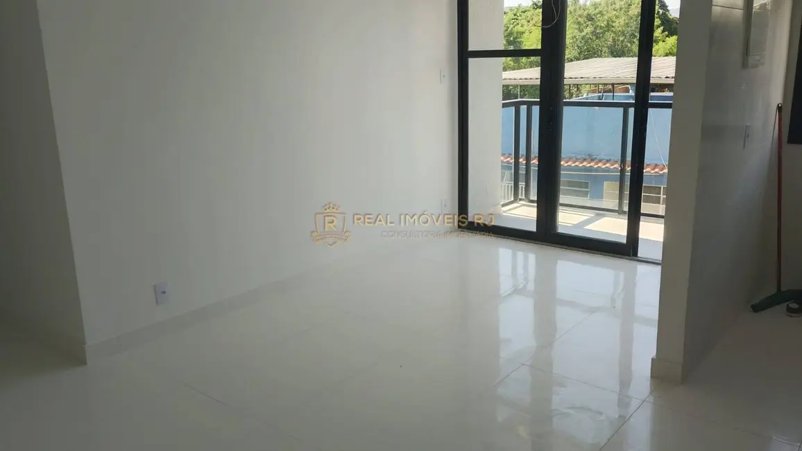 Foto 4 de Apartamento com 2 quartos para alugar, 62m2 em Taquara, Rio De Janeiro - RJ