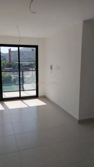 Foto 4 de Apartamento com 2 quartos para alugar, 62m2 em Taquara, Rio De Janeiro - RJ