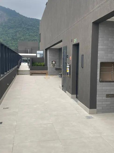 Apartamento com 3 quartos à venda, 60m2 em Camorim, Rio De Janeiro - RJ - imagem 5 Foto 5 de Apartamento com 3 quartos à venda, 60m2 em Camorim, Rio De Janeiro - RJ