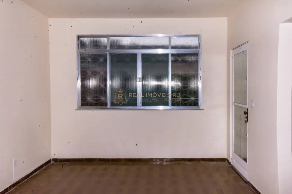 Casa com 3 quartos à venda, 230m2 em Irajá, Rio De Janeiro - RJ - imagem 5 Foto 5 de Casa com 3 quartos à venda, 230m2 em Irajá, Rio De Janeiro - RJ