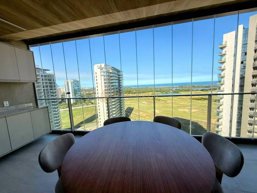 Apartamento com 4 quartos à venda, 231m2 em Barra da Tijuca, Rio De Janeiro - RJ - imagem 3 Foto 3 de Apartamento com 4 quartos à venda, 231m2 em Barra da Tijuca, Rio De Janeiro - RJ