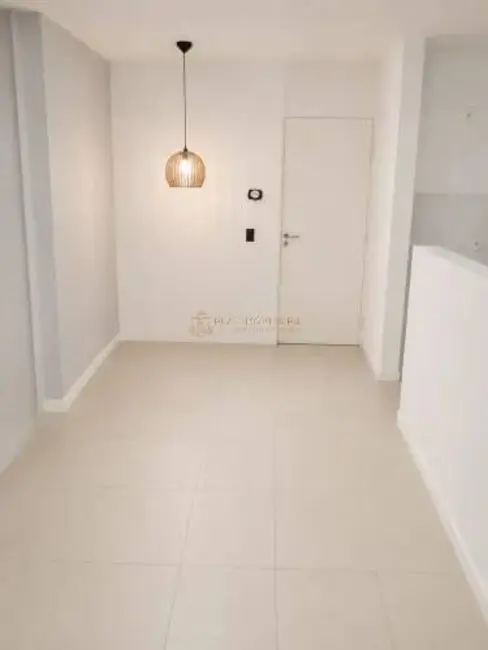 Foto 4 de Apartamento com 2 quartos à venda, 50m2 em Jacarepaguá, Rio De Janeiro - RJ