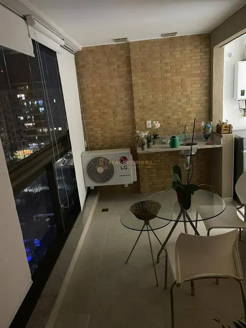 Apartamento com 3 quartos à venda, 82m2 em Recreio dos Bandeirantes, Rio De Janeiro - RJ - imagem 5 Foto 5 de Apartamento com 3 quartos à venda, 82m2 em Recreio dos Bandeirantes, Rio De Janeiro - RJ