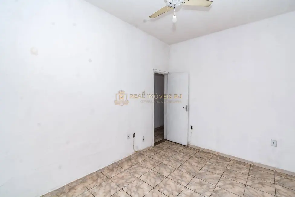 Apartamento com 2 quartos à venda, 60m2 em Vaz Lobo, Rio De Janeiro - RJ - imagem 8 Foto 8 de Apartamento com 2 quartos à venda, 60m2 em Vaz Lobo, Rio De Janeiro - RJ