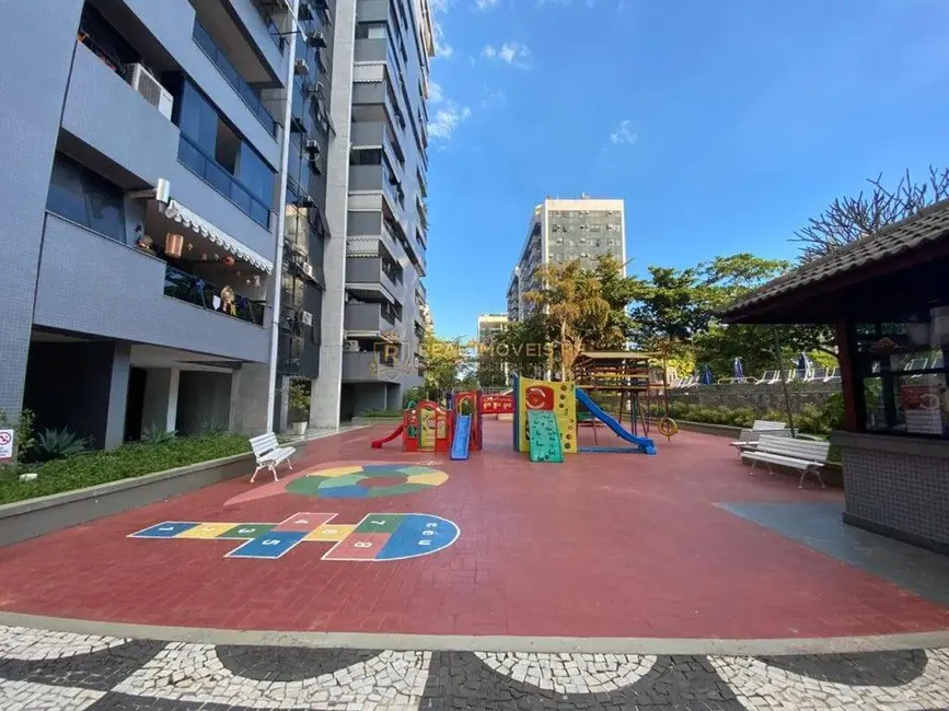 Apartamento com 3 quartos à venda, 120m2 em Recreio dos Bandeirantes, Rio De Janeiro - RJ - imagem 1 Foto 1 de Apartamento com 3 quartos à venda, 120m2 em Recreio dos Bandeirantes, Rio De Janeiro - RJ