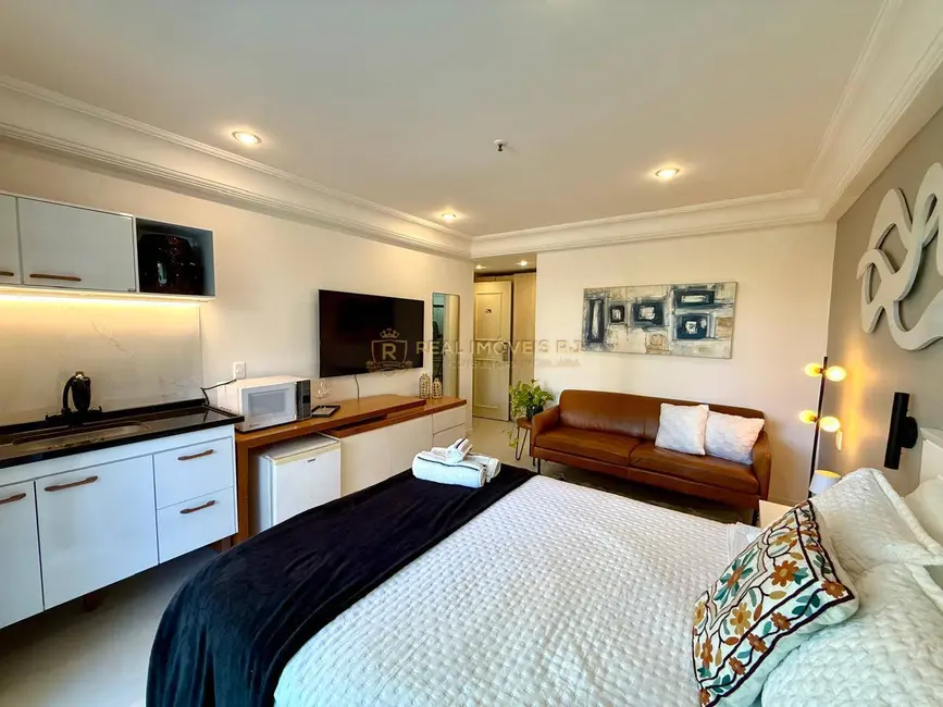 Foto 4 de Loft / Flat com 1 quarto para alugar, 30m2 em Barra da Tijuca, Rio De Janeiro - RJ