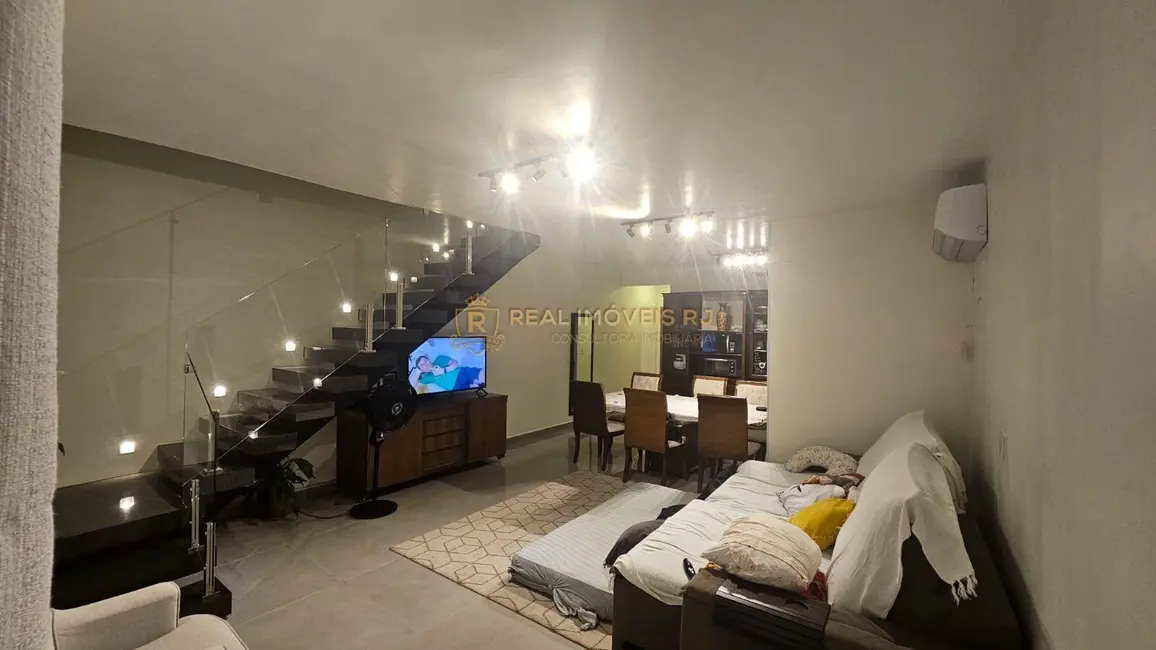 Casa com 3 quartos à venda, 310m2 em Campo Grande, Rio De Janeiro - RJ - imagem 9 Foto 9 de Casa com 3 quartos à venda, 310m2 em Campo Grande, Rio De Janeiro - RJ