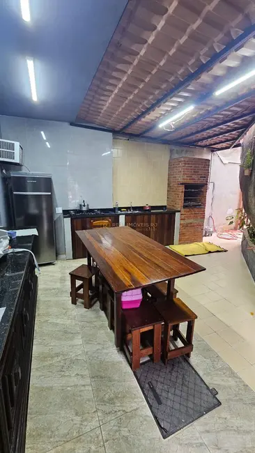 Casa com 3 quartos à venda, 310m2 em Campo Grande, Rio De Janeiro - RJ - imagem 6 Foto 6 de Casa com 3 quartos à venda, 310m2 em Campo Grande, Rio De Janeiro - RJ