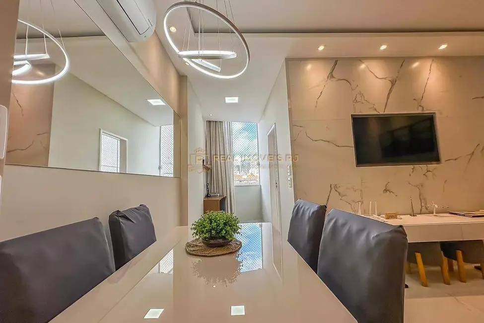 Apartamento com 2 quartos à venda, 50m2 em Centro, Rio De Janeiro - RJ - imagem 8 Foto 8 de Apartamento com 2 quartos à venda, 50m2 em Centro, Rio De Janeiro - RJ