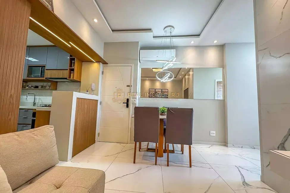 Apartamento com 2 quartos à venda, 50m2 em Centro, Rio De Janeiro - RJ - imagem 5 Foto 5 de Apartamento com 2 quartos à venda, 50m2 em Centro, Rio De Janeiro - RJ