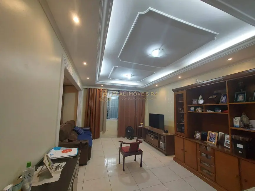 Casa com 3 quartos à venda, 226m2 em Praça Seca, Rio De Janeiro - RJ - imagem 5 Foto 5 de Casa com 3 quartos à venda, 226m2 em Praça Seca, Rio De Janeiro - RJ