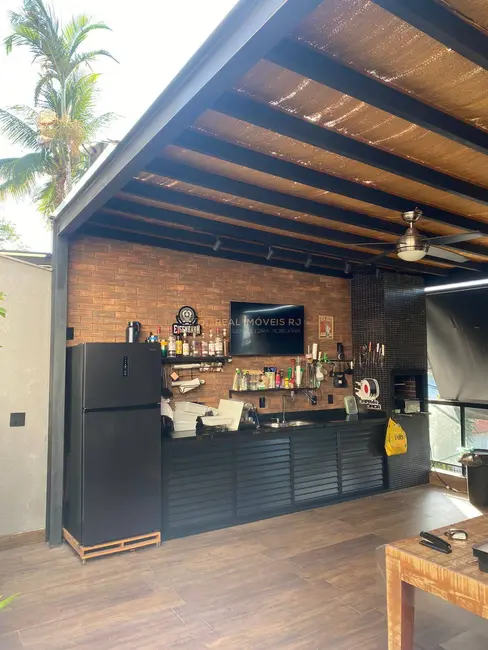 Foto 2 de Casa com 3 quartos à venda, 220m2 em Anil, Rio De Janeiro - RJ