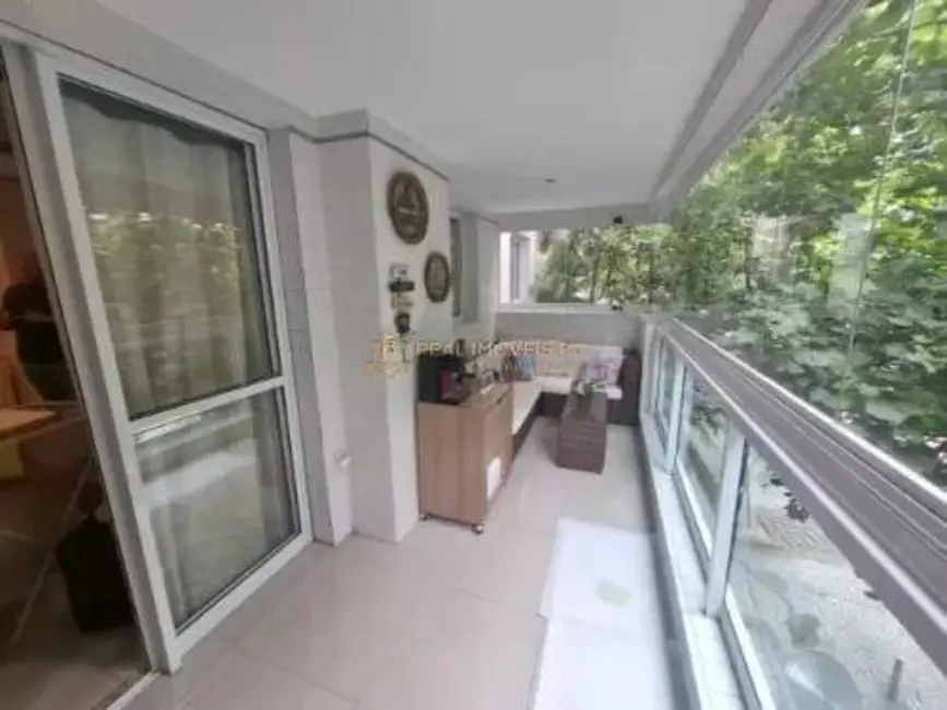 Foto 2 de Apartamento com 2 quartos à venda, 84m2 em Freguesia (Jacarepaguá), Rio De Janeiro - RJ