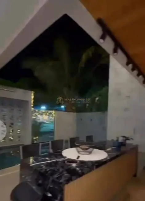 Foto 8 de Casa com 4 quartos à venda, 400m2 em Recreio dos Bandeirantes, Rio De Janeiro - RJ