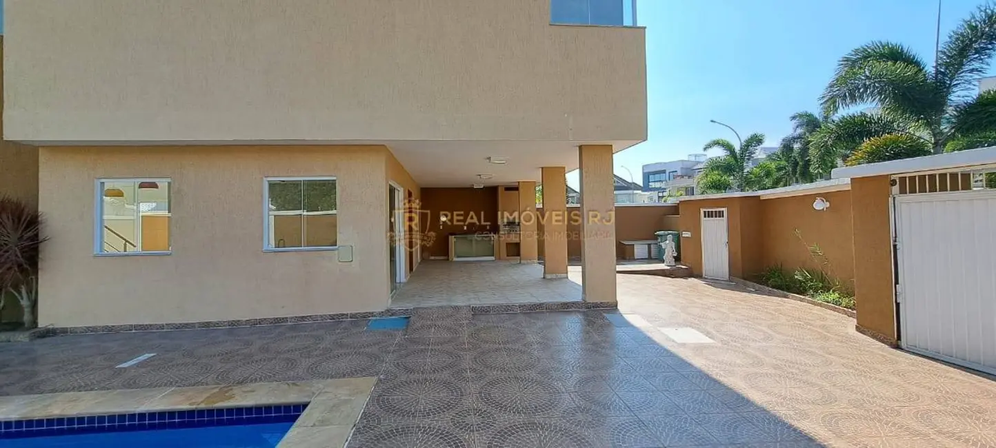 Foto 2 de Casa com 4 quartos à venda, 416m2 em Recreio dos Bandeirantes, Rio De Janeiro - RJ