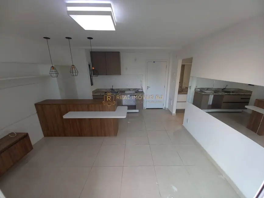 Foto 4 de Apartamento com 1 quarto para alugar, 40m2 em Taquara, Rio De Janeiro - RJ