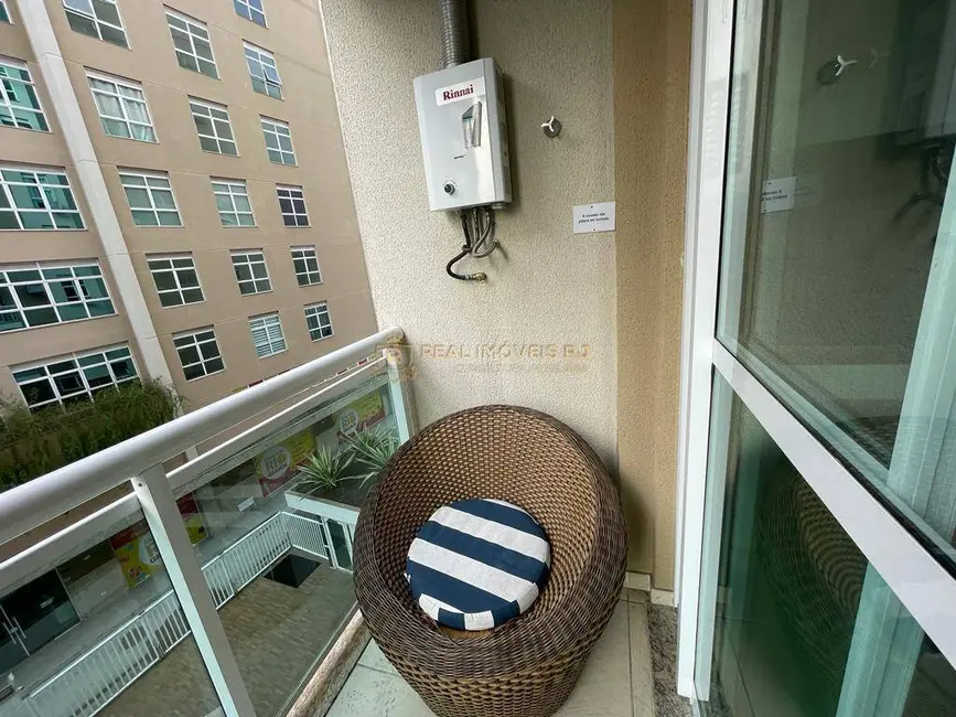 Foto 2 de Apartamento com 1 quarto para alugar, 40m2 em Taquara, Rio De Janeiro - RJ