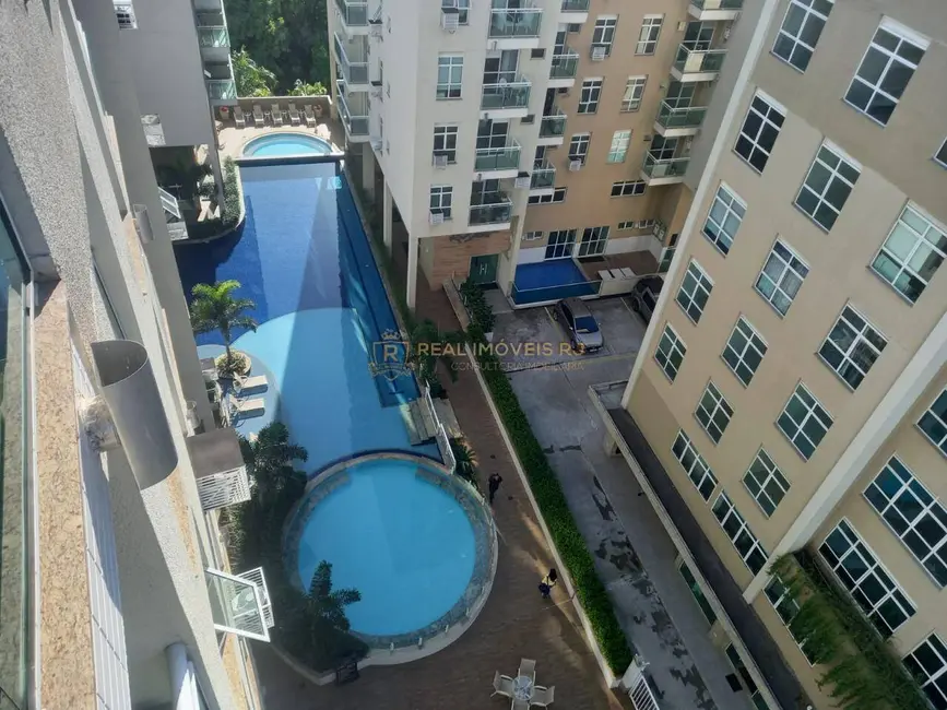 Foto 3 de Apartamento com 1 quarto para alugar, 40m2 em Taquara, Rio De Janeiro - RJ