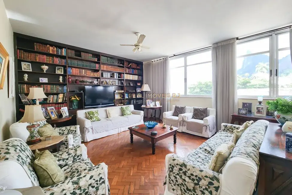 Foto 3 de Apartamento com 3 quartos à venda, 206m2 em Botafogo, Rio De Janeiro - RJ