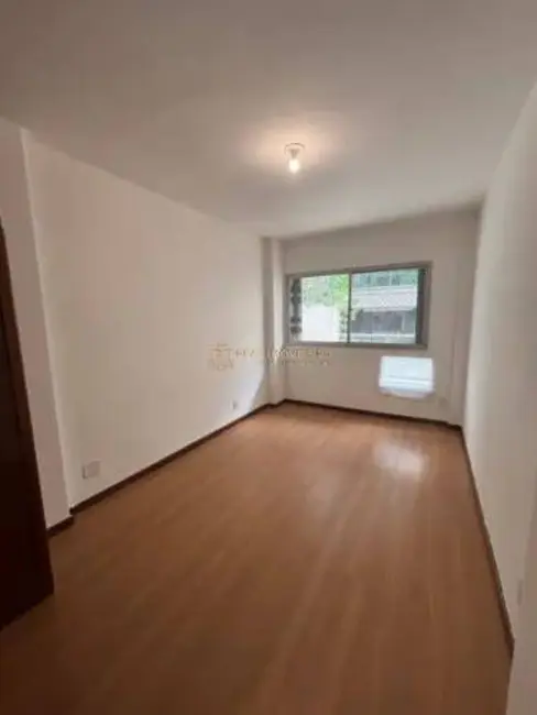 Foto 3 de Apartamento com 2 quartos à venda, 90m2 em Humaitá, Rio De Janeiro - RJ