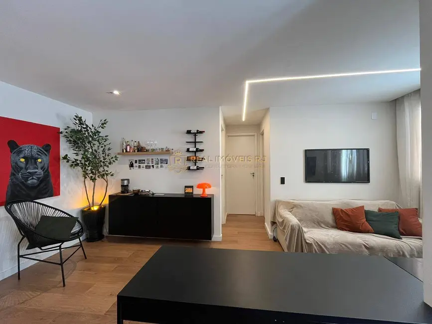 Apartamento com 2 quartos à venda, 50m2 em Vargem Grande, Rio De Janeiro - RJ - imagem 4 Foto 4 de Apartamento com 2 quartos à venda, 50m2 em Vargem Grande, Rio De Janeiro - RJ